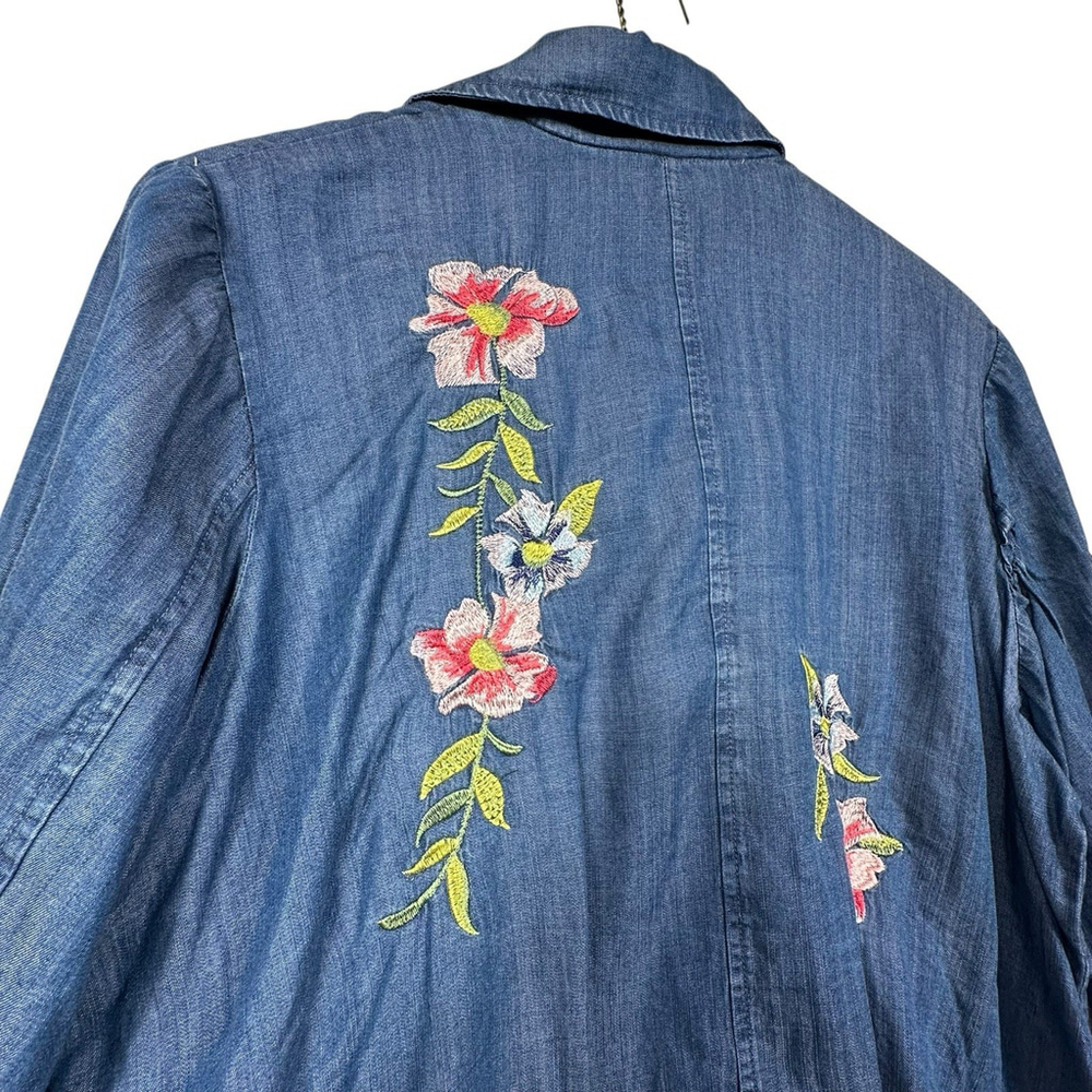 Chelsea & Theodore Denim Zip up Floral Embroided Jacket Size 2XL - Picture 6 of 12